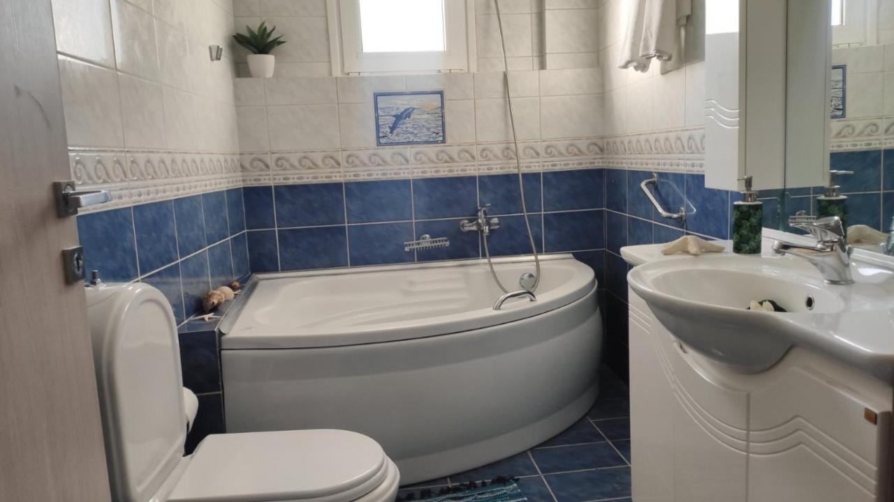 Blue Paradise Apartment Achlia Extérieur photo